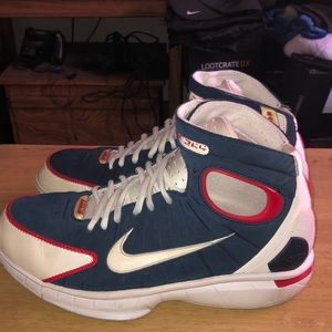 Preowned nike 2k4 huarache size 9